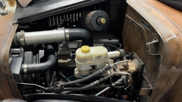 Старенький військовий позашляховик отримав шанс на &laquo;другу молодість&raquo;