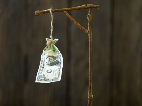 Американские банкиры приготовили для российского авторынка жуткую долларовую &laquo;бомбу&raquo;