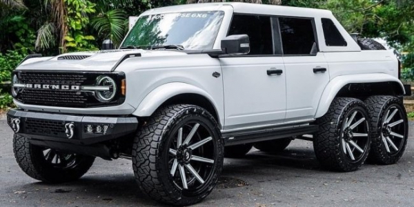 Ford Bronco отримав брутальну шестиколісну версію
