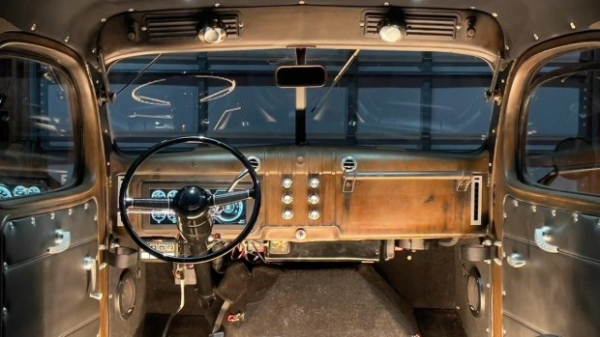 Старенький військовий позашляховик отримав шанс на &laquo;другу молодість&raquo;