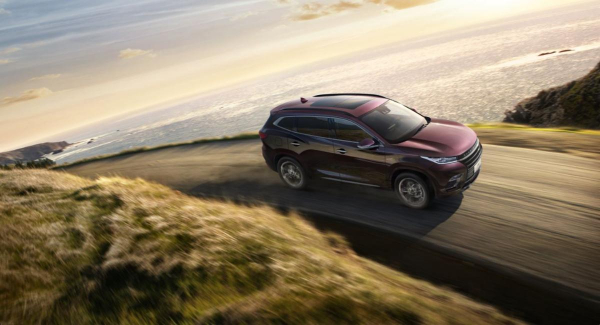 Какие премиальные автомобили покупали россияне в феврале 2023 года: ТОП-5 марок