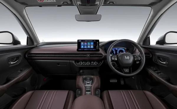 Компания Tank модернизировала рамный внедорожник Tank 300 перед предполагаемыми продажами в России