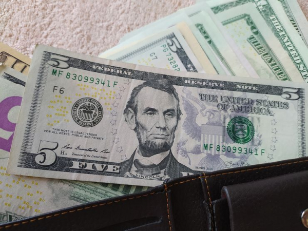 Кошмарно дорогие &laquo;китайцы&raquo;: США запрограммировали чудовищный взрыв цен на российском авторынке