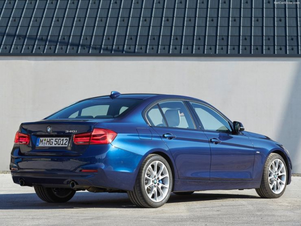 Почему сегодня опасно покупать премиальный BMW 3-й серии Почему сегодня опасно покупать премиальный BMW 3-й серии