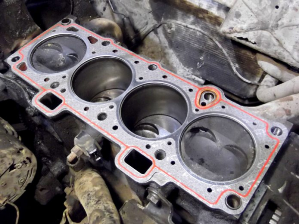 Прокладка ГБЦ ВАЗ 2114: замена прокладки своими руками