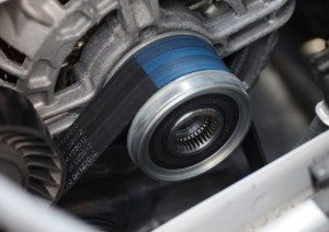 Свистит ремень при запуске двигателя