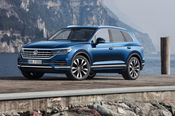У дилеров по всей России остался всего 21 официально доставленный кроссовер Volkswagen Touareg У дилеров по всей России остался всего 21 официально доставленный кроссовер Volkswagen Touareg