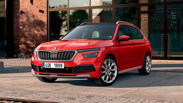 В России автодилеры увеличили стоимость новых кроссоверов Skoda Kamiq в марте 2023 года