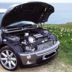 Застучал двигатель: что делать и как определить причину