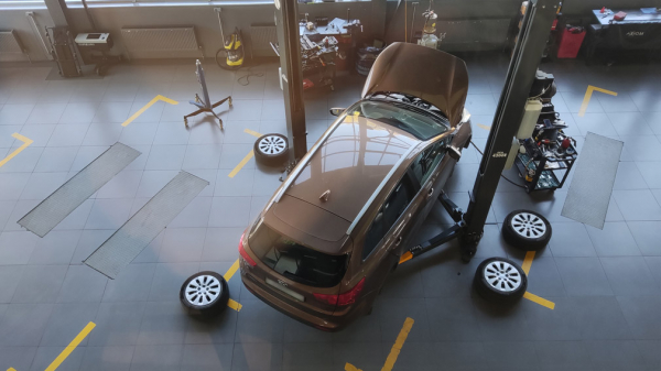 В России стоимость автозапчастей увеличилась на 30-100%