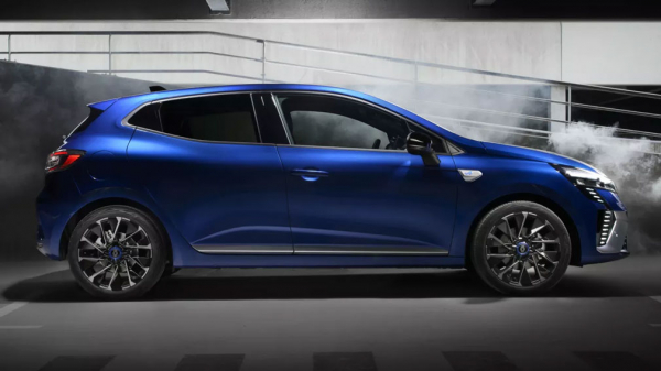 Компания Renault обновила семейство Clio