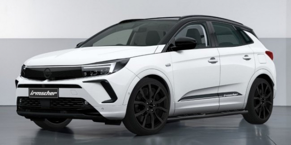 Кросовер Opel Grandland перетворили на псевдоспорткар Кросовер Opel Grandland перетворили на псевдоспорткар