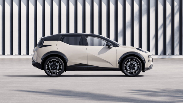 «Дочка» Geely представила новый электрический кроссовер дешевле 2,3 млн рублей «Дочка» Geely представила новый электрический кроссовер дешевле 2,3 млн рублей