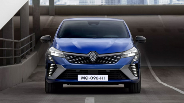 Компания Renault обновила семейство Clio