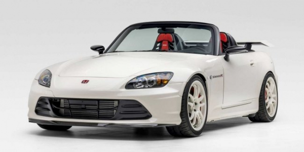 Культовий спорткар Honda отримав сучасну версію