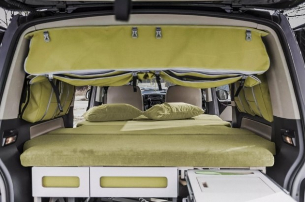 Volkswagen Transporter перетворили на позашляховий автодім