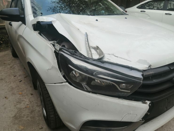 Деньги на ветер: страховщики нашли способ не платить за угон-ущерб после аварии Деньги на ветер: страховщики нашли способ не платить за угон-ущерб после аварии