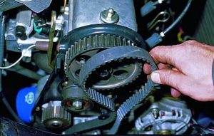 Как часто менять ремень ГРМ на автомобиле: что нужно учитывать