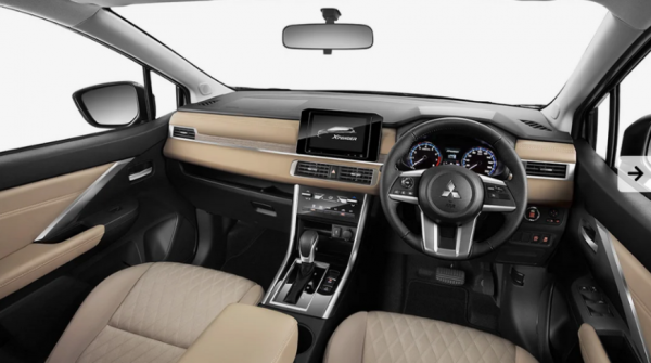 Компактвэн Mitsubishi Xpander теперь доступен в России: цены и география продаж