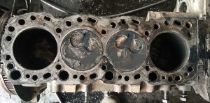 Почему образуется нагар на клапанах двигателя: причины, последствия и способы удаления нагара