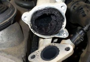 Почему образуется нагар на клапанах двигателя: причины, последствия и способы удаления нагара