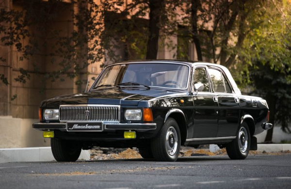 Porsche—GAZ: немцы предложили Путину возродить российский автопром Porsche—GAZ: немцы предложили Путину возродить российский автопром