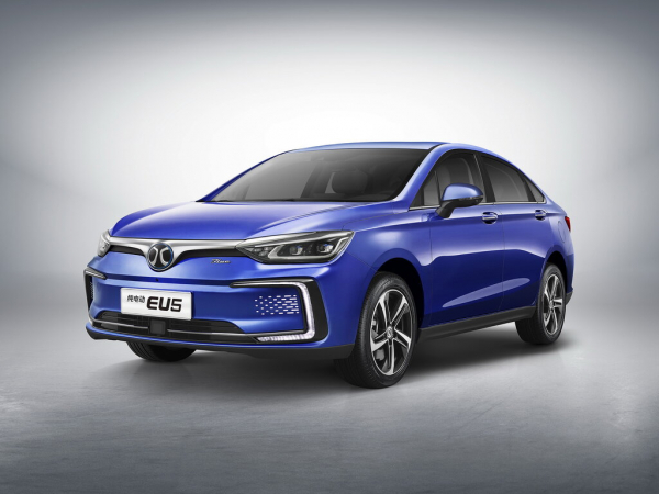 Портал iXBT.com сообщил, что на следующей неделе на рынке РФ официально появятся автомобили BAIC