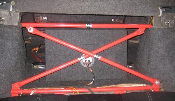 Установка распорок передней и задней стоек