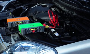 Устройство для запуска мотора при разряженном аккумуляторе