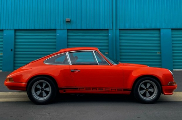 Старий Porsche 911 повернули у виробництво як електромобіль