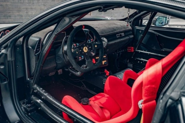 Японські тюнери створили &laquo;шалену&raquo; Ferrari 458