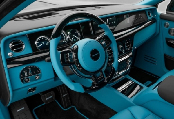 Ательє Mansory показало екстравагантний Rolls-Royce Phantom