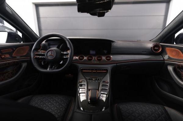 Представлено найпотужніший в історії Mercedes від Brabus