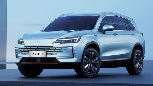 Объявлены комплектации и цены на новый гибридный кроссовер Skywell для России Объявлены комплектации и цены на новый гибридный кроссовер Skywell для России