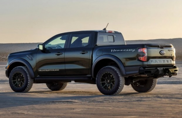 Презентовано заряджену версію пікапа Ford Ranger Raptor