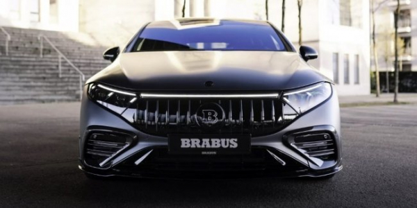 Новий Mercedes-AMG EQS53 доопрацювали спеціалісти Brabus