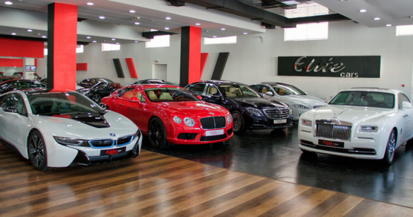 Эксперты назвали бренды автомашин, которые недоступны с официальной гарантией в России в 2023 году Эксперты назвали бренды автомашин, которые недоступны с официальной гарантией в России в 2023 году