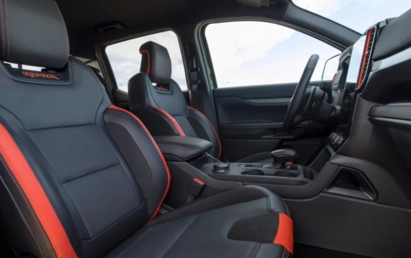 Презентовано заряджену версію пікапа Ford Ranger Raptor