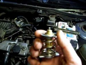 Лада Калина: замена термостата самостоятельно Лада Калина: замена термостата самостоятельно