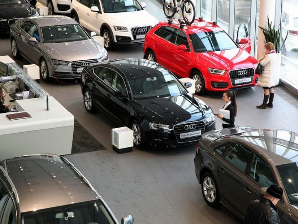 Новый автомобиль &laquo;в серую&raquo;: актуально сегодня, неинтересно завтра