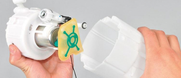 Почему двигатель глохнет при торможении