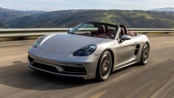 Посмотрите, как Porsche 718 Boxster проходит "лосиный тест"