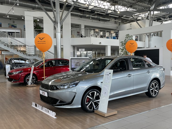 Прошлись по дилерам: ищем и находим дешевые новые автомобили