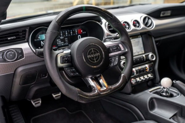 Ford Mustang отримав нову заряджену версію McQueen Racing Ford Mustang отримав нову заряджену версію McQueen Racing