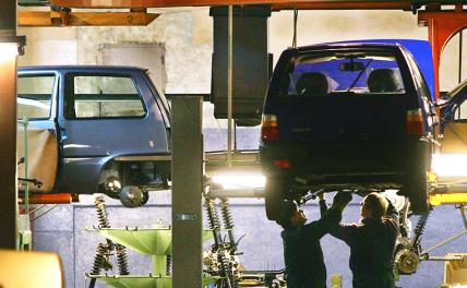 &laquo;Ока 2.0&raquo;: хромой экономике&nbsp;&mdash; инвалидный автомобиль