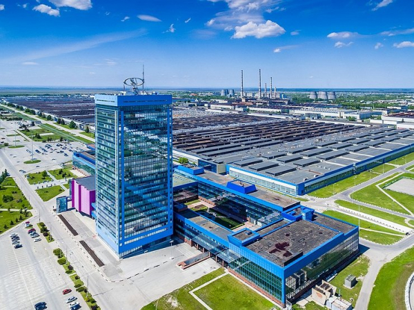 АВТОВАЗ анонсировал выход на рынок LADA Largus с &laquo;автоматом&raquo;