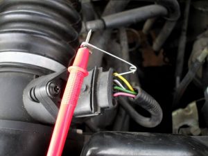 Датчик массового расхода воздуха (ДМРВ) 2110: симптомы неполадок, диагностика и ремонт