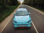 Детская непосредственность: первый тест-драйв китайского гибридного кроссовера Skywell HT-I