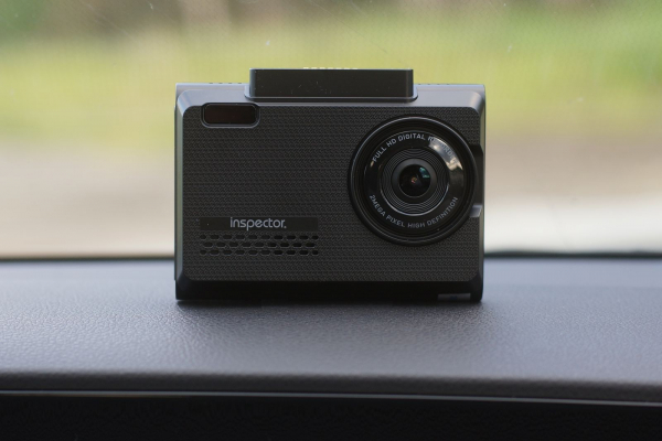 Как избежать штрафов от нового радара &laquo;Кордон ПРО&raquo;? Тестируем самые популярные комбо-устройства