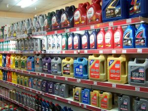 Какое масло заливать в двигатель Фольксваген Поло: подбор масла и замена Какое масло заливать в двигатель Фольксваген Поло: подбор масла и замена